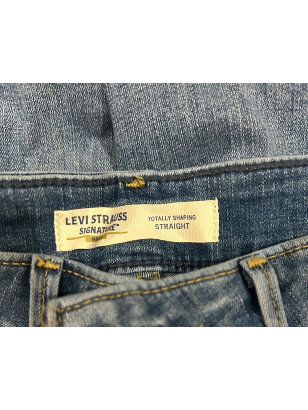Levi Totally Shaping Straight Jeans Lt Blue 10L